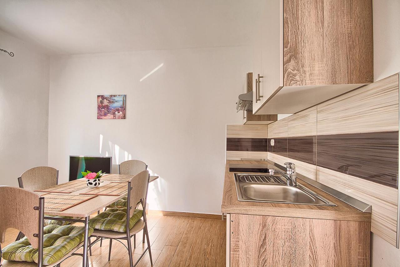 Apartman Mishel 2 Fazana Fažana Exterior foto